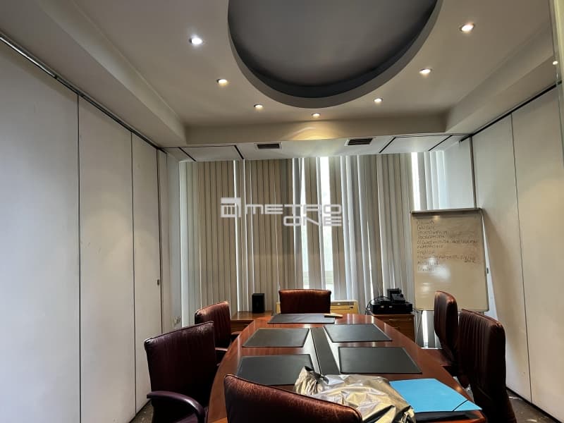 Office in Platia Kanigos, Exarchia - Neapoli — Photo 6 of 30
