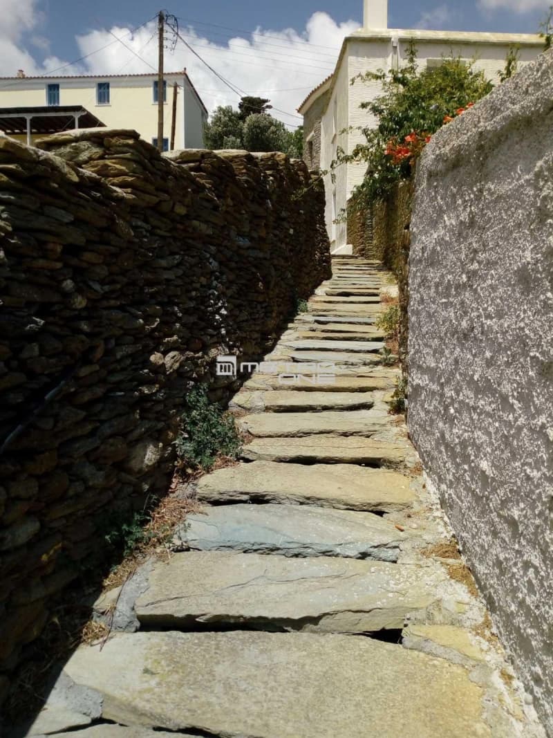 Building Plot in Lamira, Andros — Photo 8 of 10