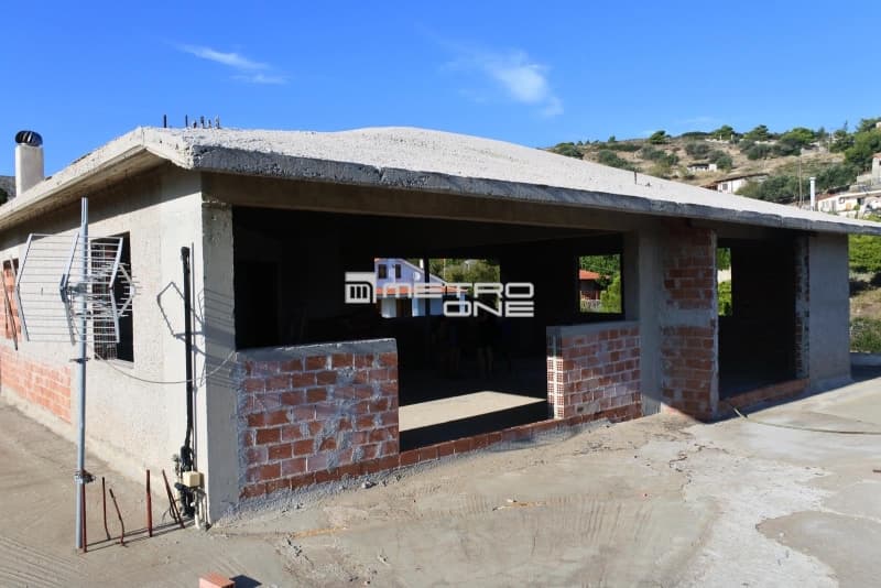 House in Center, Koropi — Photo 15 of 29