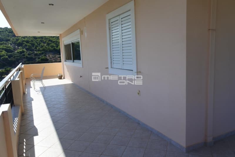 House in Center, Koropi — Photo 17 of 29