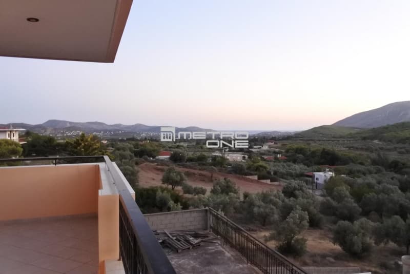 House in Center, Koropi — Photo 1 of 29