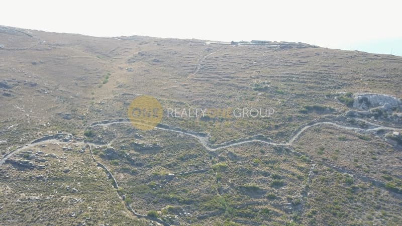 Parcel in Gavrio, Andros — Photo 26 of 30