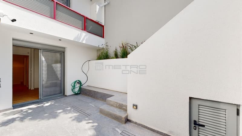 House in Panionia, Glyfada — Photo 22 of 30