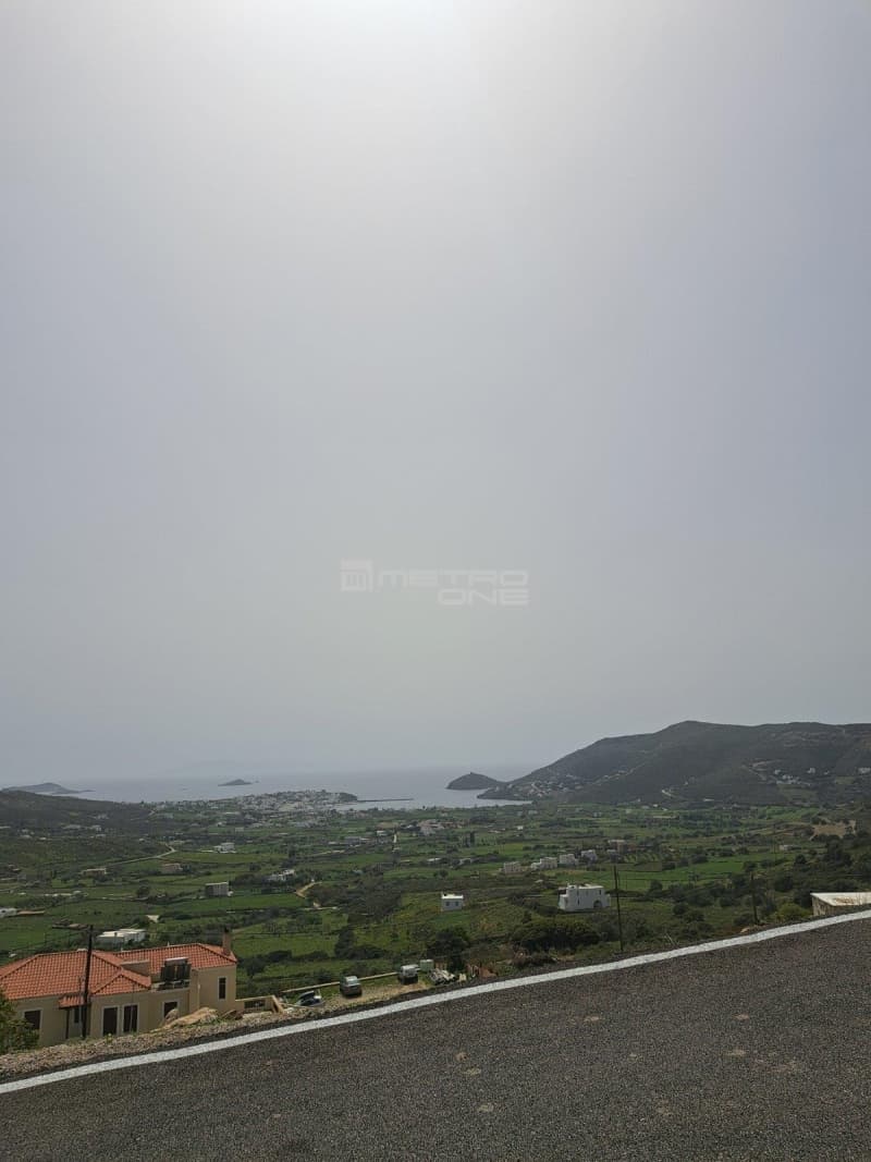 Building Plot in Stenies, Andros — Photo 1 of 4