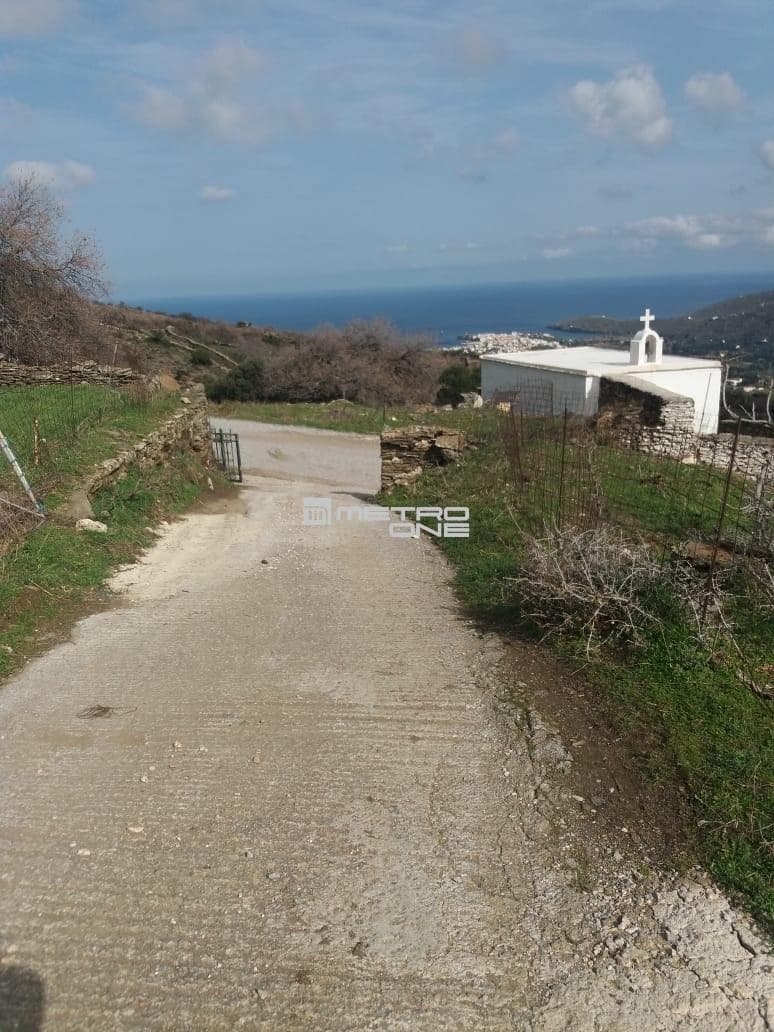 Building Plot in Menites, Andros — Photo 3 of 6