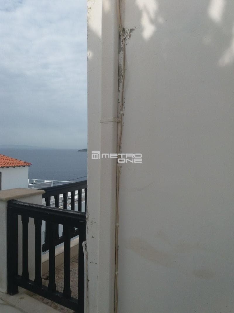 Μονοκατοικία στην Μπατσί, Άνδρος — Φωτογραφία 2 από 3