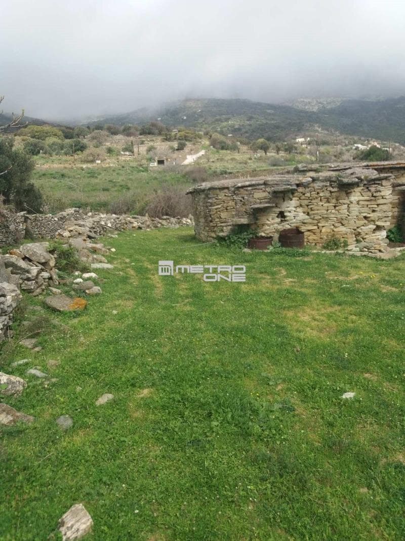 Parcel in Pitrofos, Andros — Photo 10 of 13