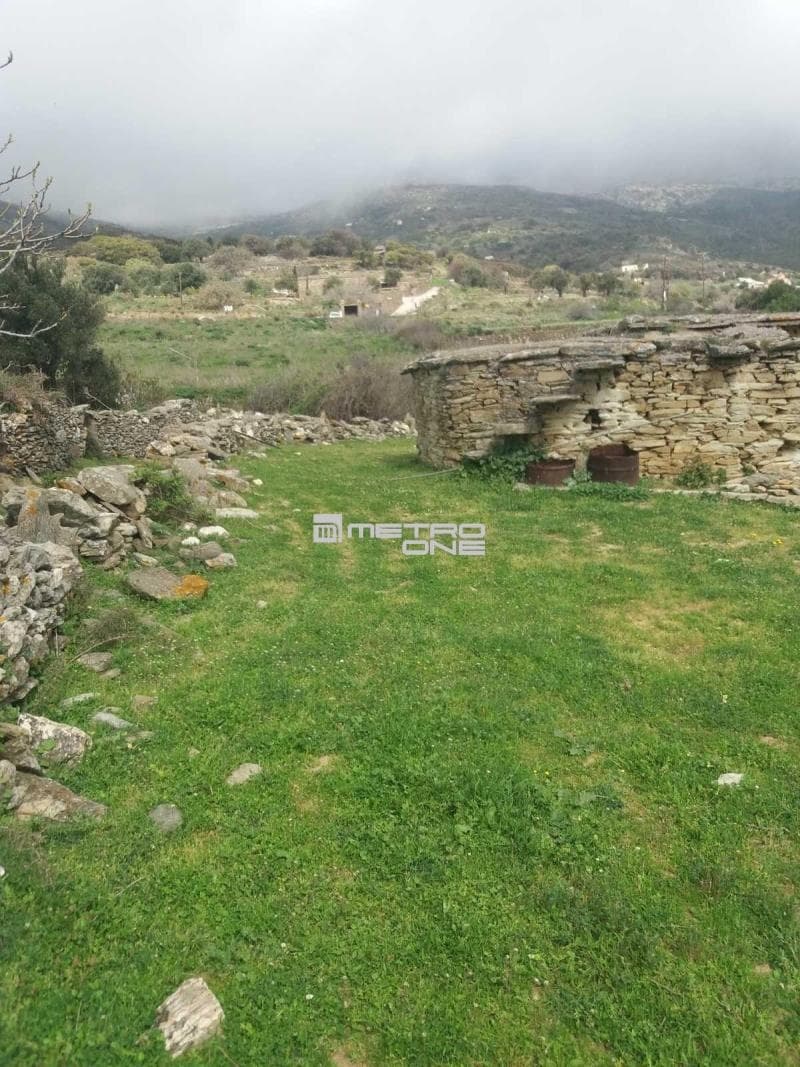 Parcel in Pitrofos, Andros — Photo 12 of 13