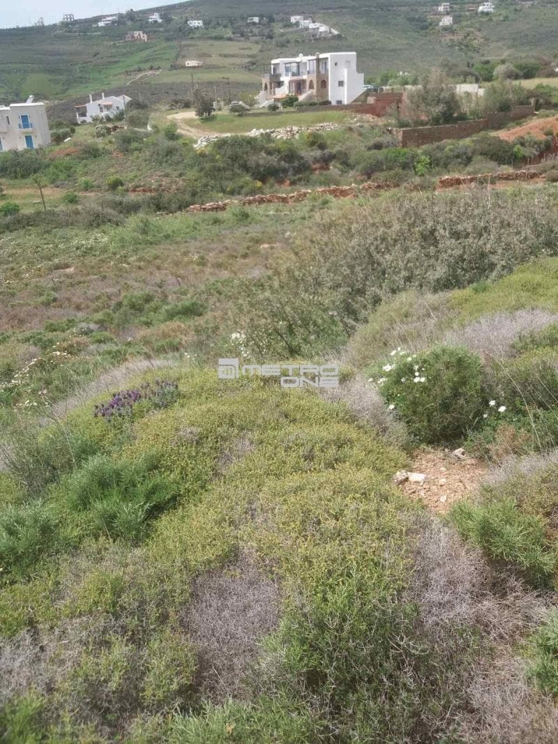 Parcel in Ano Gavrio, Andros — Photo 1 of 25