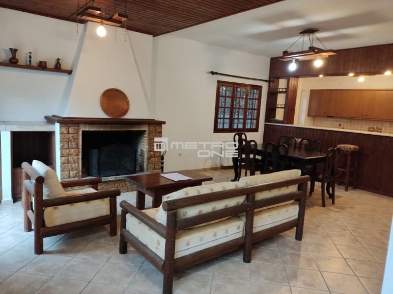 House in Neapoli, Spata — Photo 2 of 25
