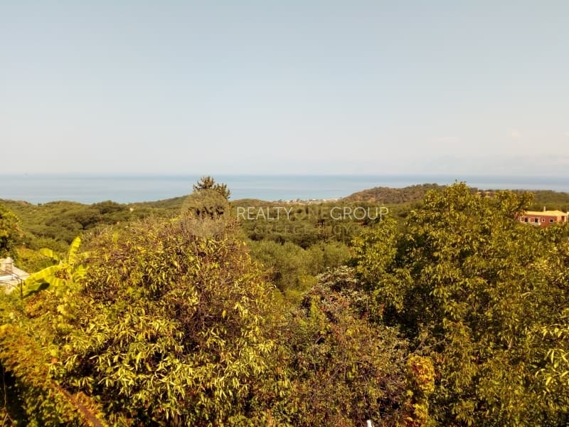 Αγροτεμάχιο στην Κασσιόπη, Κέρκυρα — Φωτογραφία 4 από 6