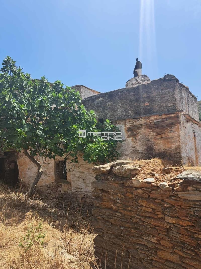 Building Plot in Mpatsi, Andros — Photo 7 of 10