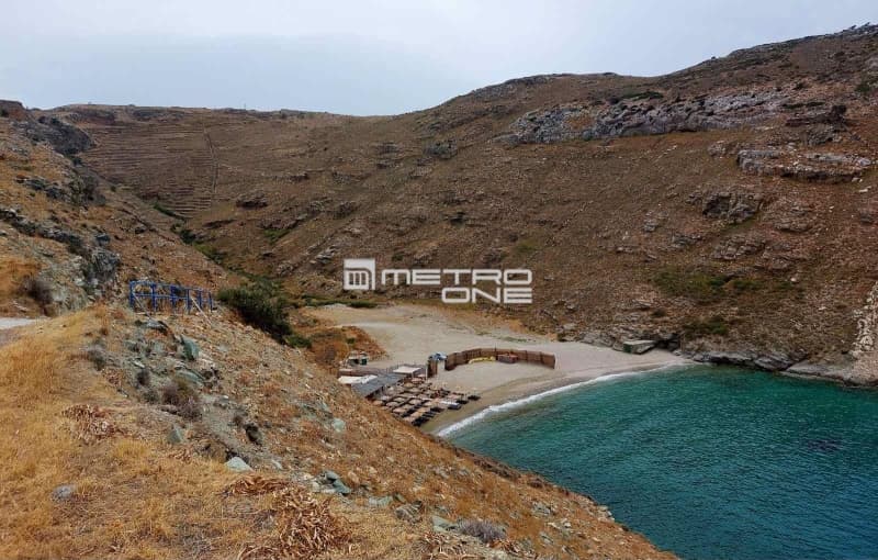 Parcel in Pitrofos, Andros — Photo 1 of 2