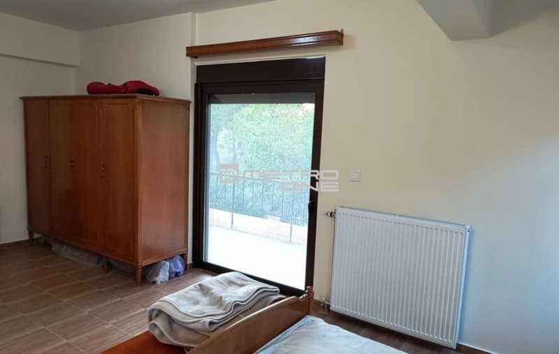 Apartment in Center, Agios Stefanos — Photo 8 of 9