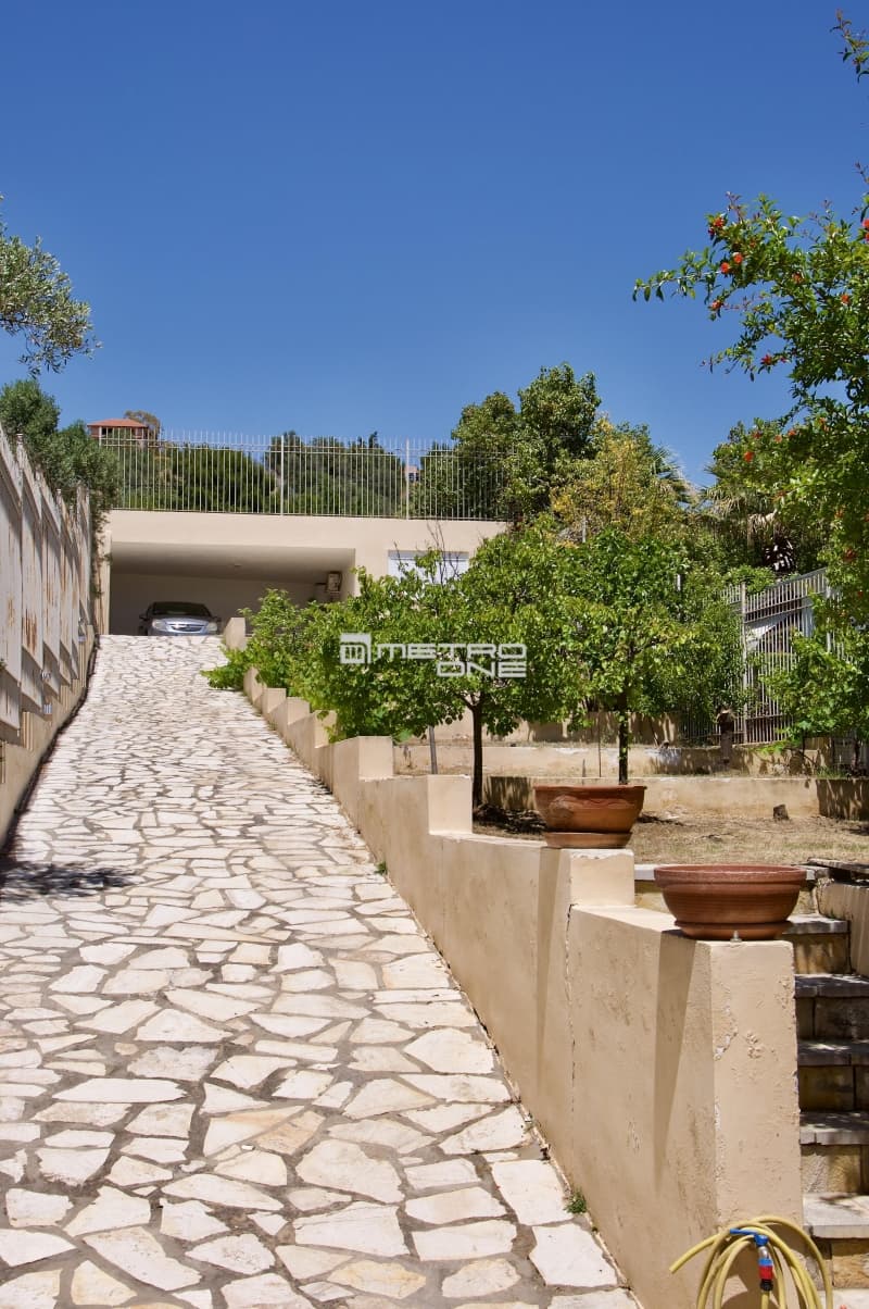 House in Ampelonas, Kalivia Thorikou — Photo 16 of 30