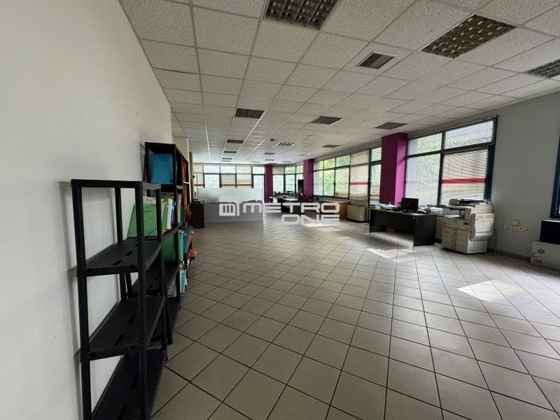 Office in Platia Kanigos, Exarchia - Neapoli — Photo 7 of 18