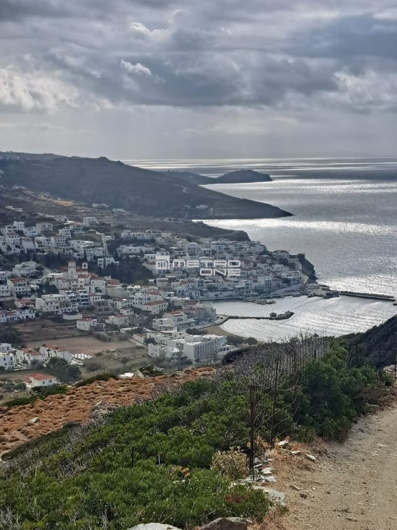 Parcel in Mpatsi, Andros — Photo 6 of 9