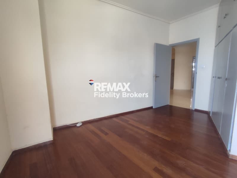 Apartment in Nea Sepolia, Peristeri — Photo 8 of 21