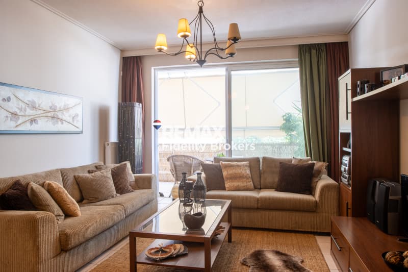 Apartment in Metamorfosi Virona, Vironas — Photo 2 of 16