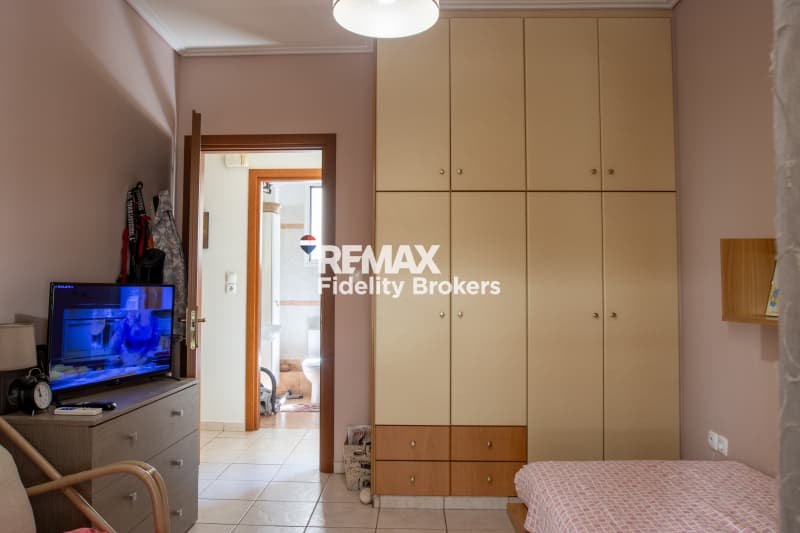 Apartment in Metamorfosi Virona, Vironas — Photo 9 of 16