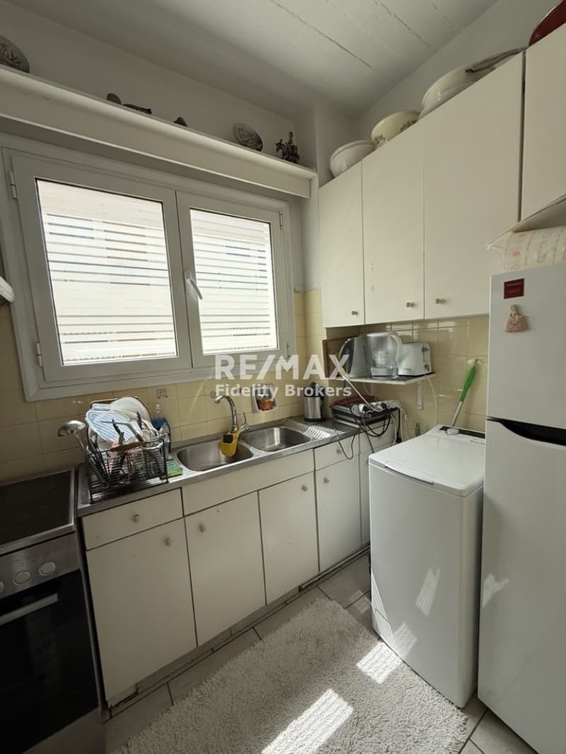 Apartment in Center, Vouliagmeni — Photo 11 of 18