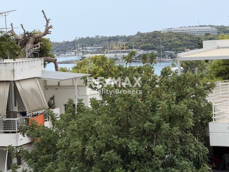 Apartment in Center, Vouliagmeni — Photo 7 of 18