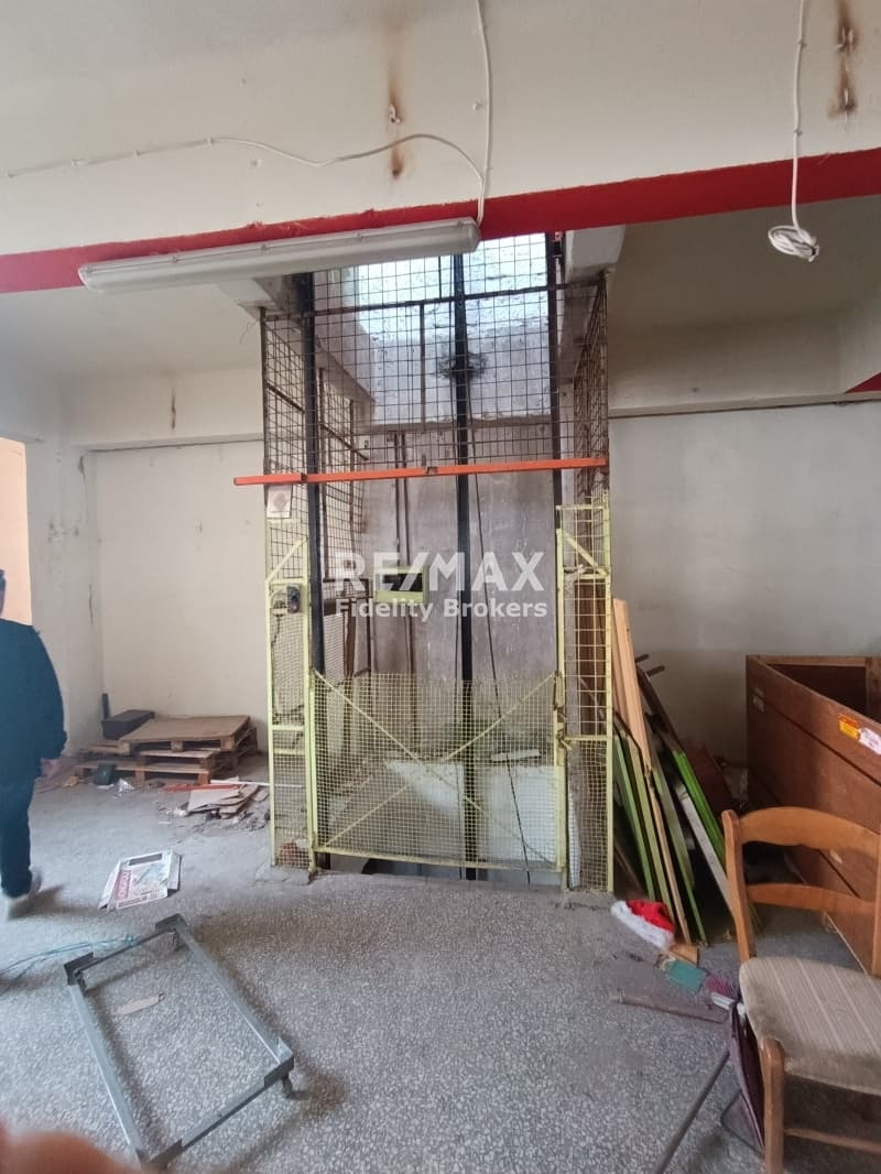 Βιομηχανικός Χώρος στην Καμίνια, Πειραιάς — Φωτογραφία 3 από 4