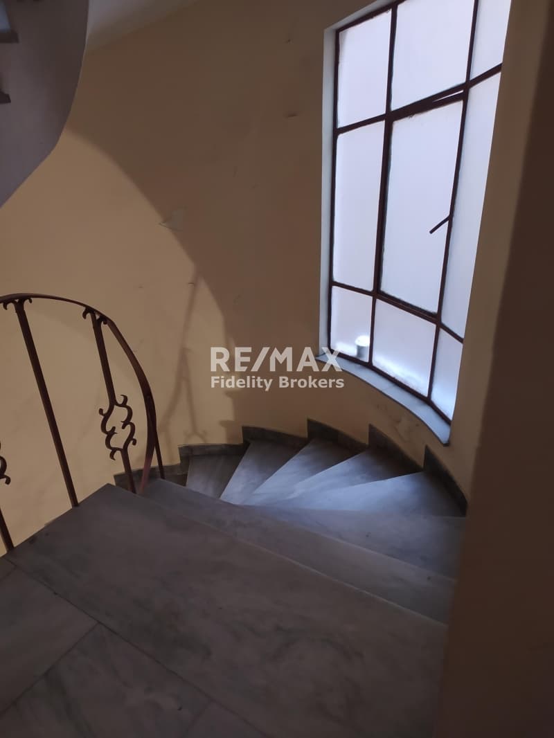 Office in Palia Vouli, Kentro — Photo 10 of 11