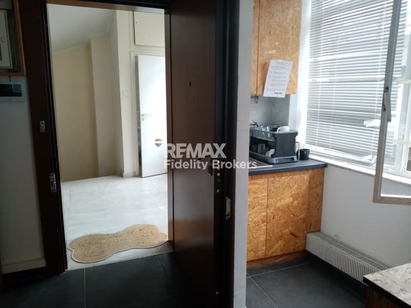 Office in Monastiraki, Historic Center — Photo 6 of 9