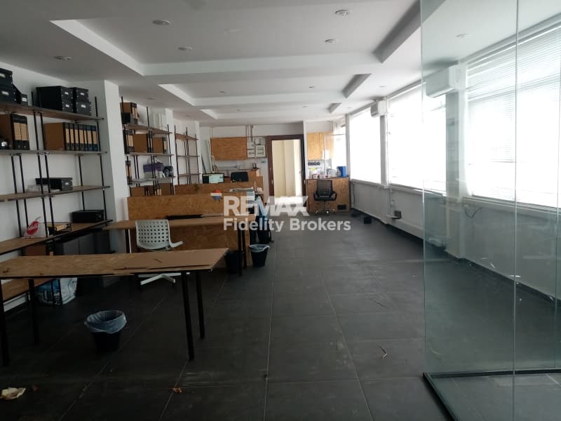 Office in Monastiraki, Historic Center — Photo 1 of 9