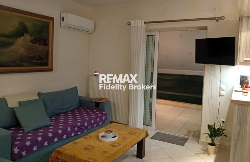 Apartment in Schinias, Peristeri — Photo 4 of 13