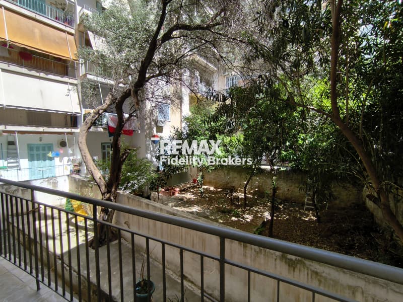 Διαμέρισμα στην Πλατεία Κολιάτσου, Λεωφ. Πατησίων - Λεωφ. Αχαρνών — Φωτογραφία 7 από 9