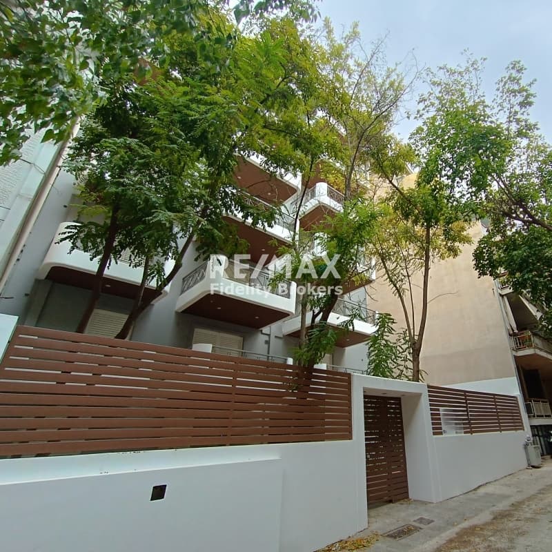 Apartment in Leof. Liosion, Attiki — Photo 1 of 13