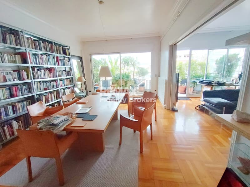 apartment στην Κυψέλη