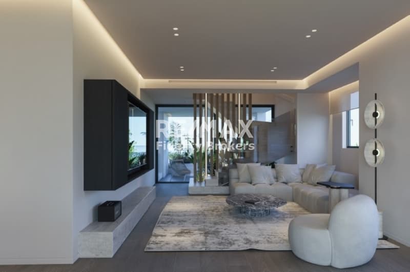 House in Pirnari, Glyfada — Photo 8 of 11