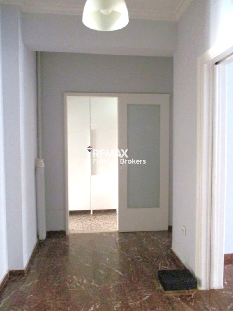 Διαμέρισμα στην Προφήτης Ηλίας, Πειραιάς — Φωτογραφία 3 από 11
