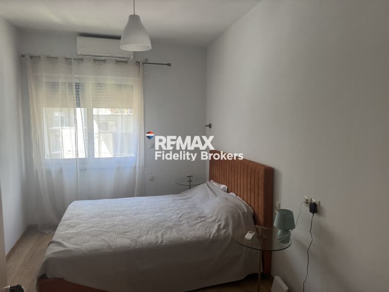 Apartment in Politechneio, Exarchia - Neapoli — Photo 1 of 9