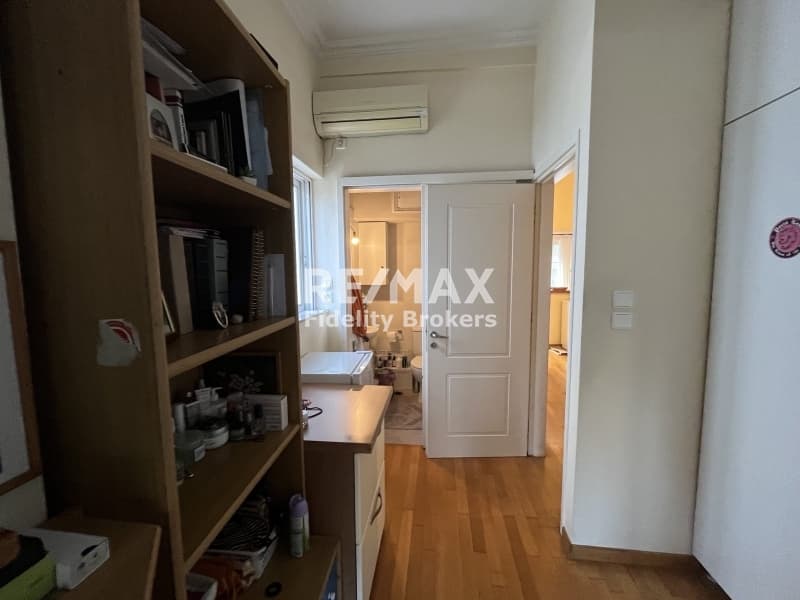 Διαμέρισμα στην Ευρυάλη, Βούλα — Φωτογραφία 11 από 14