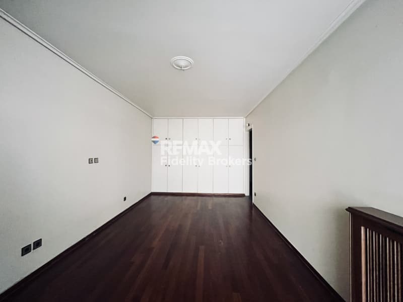 Apartment in Trocadero, Palaio Faliro — Photo 14 of 16