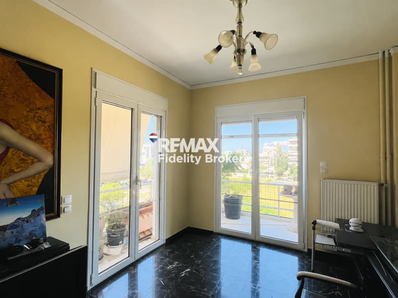 Apartment in Golf, Glyfada — Photo 1 of 10