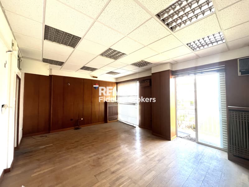 Apartment in Pirnari, Glyfada — Photo 1 of 7