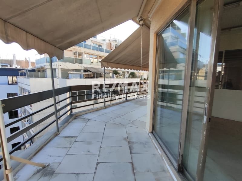 Office in Plateia Klafthmonos, Kentro — Photo 9 of 9