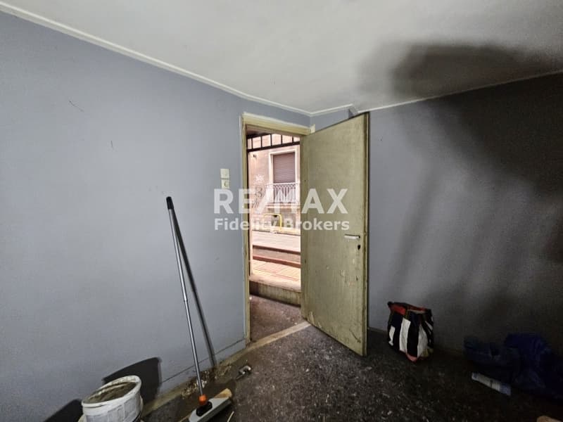 Κατάστημα στην Βέργα, Αττική — Φωτογραφία 11 από 17