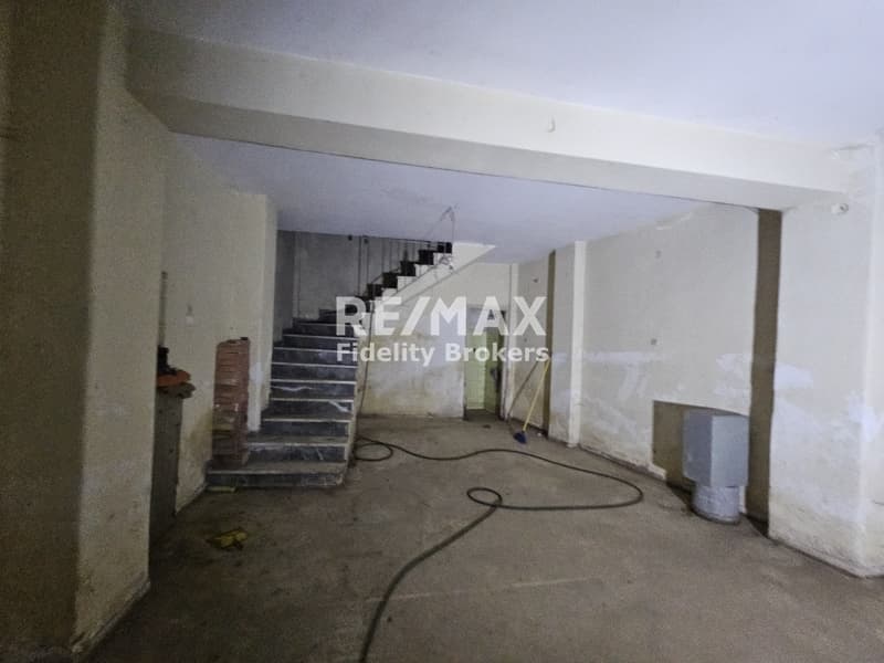 Κατάστημα στην Βέργα, Αττική — Φωτογραφία 15 από 17