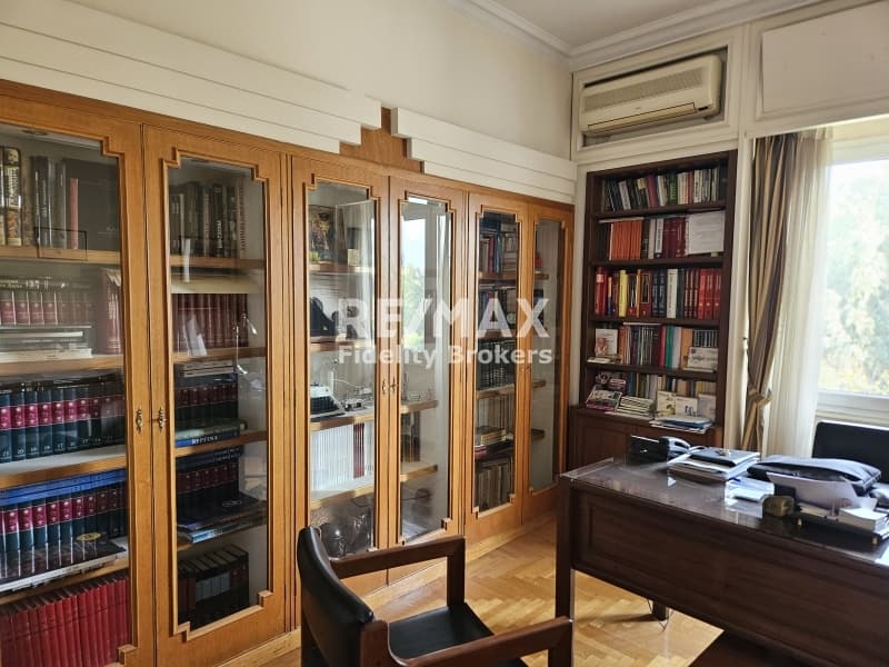 Γραφείο στην Μουσείο, Εξάρχεια - Νεάπολη — Φωτογραφία 11 από 30