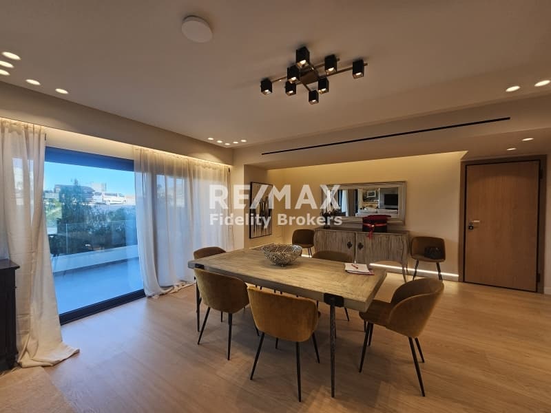 House in Golf, Glyfada — Photo 4 of 27