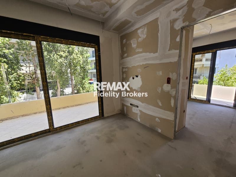 Apartment in Pigadakia, Voula — Photo 2 of 6