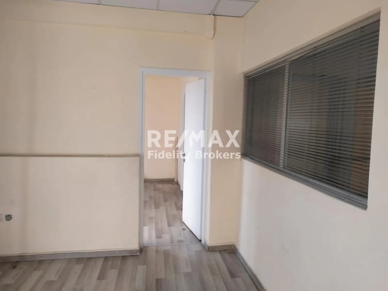 Office in Ano Ilioupoli, Imittos — Photo 2 of 12