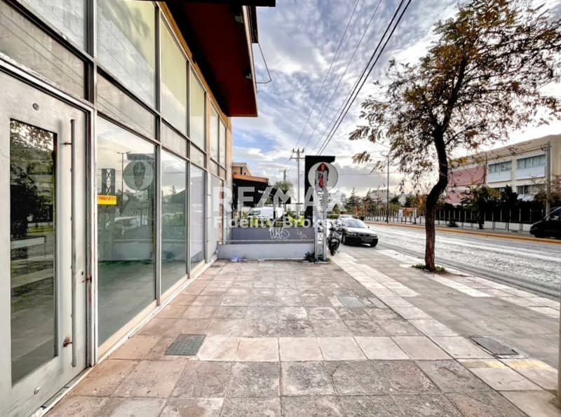 Retail Store in Argyroupoli, Argyroupoli — Photo 12 of 14