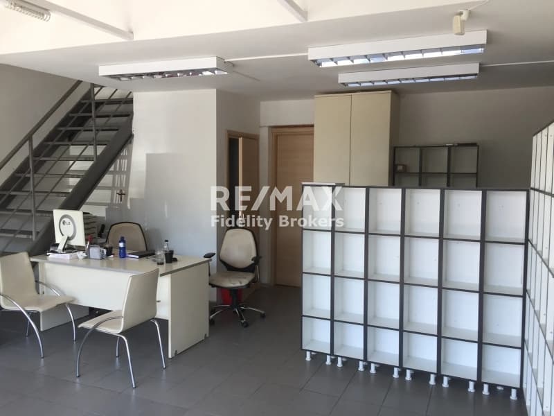 Retail Store in Argyroupoli, Argyroupoli — Photo 14 of 14